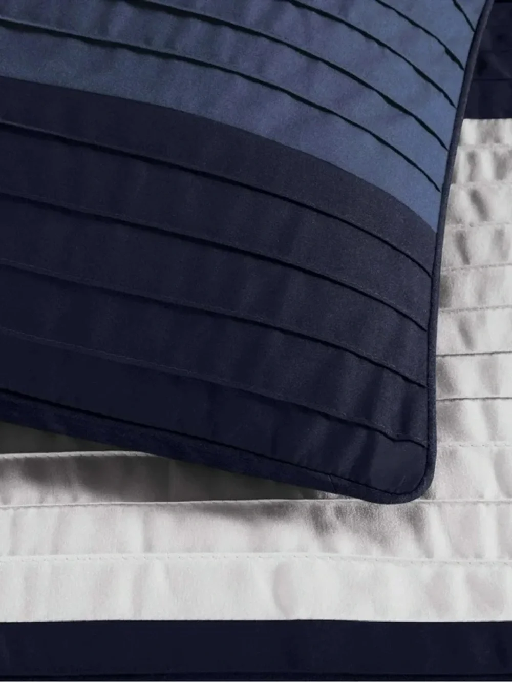 Navy and White Striped king 3 piece Comforter Set